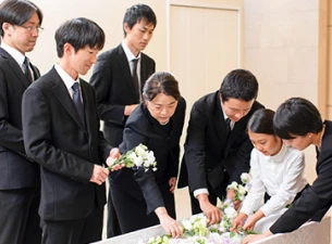 お見送りを華やかに