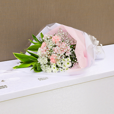 家族葬 華やか二日プランの費用と内容｜葬儀・家族葬なら【よりそうお葬式】